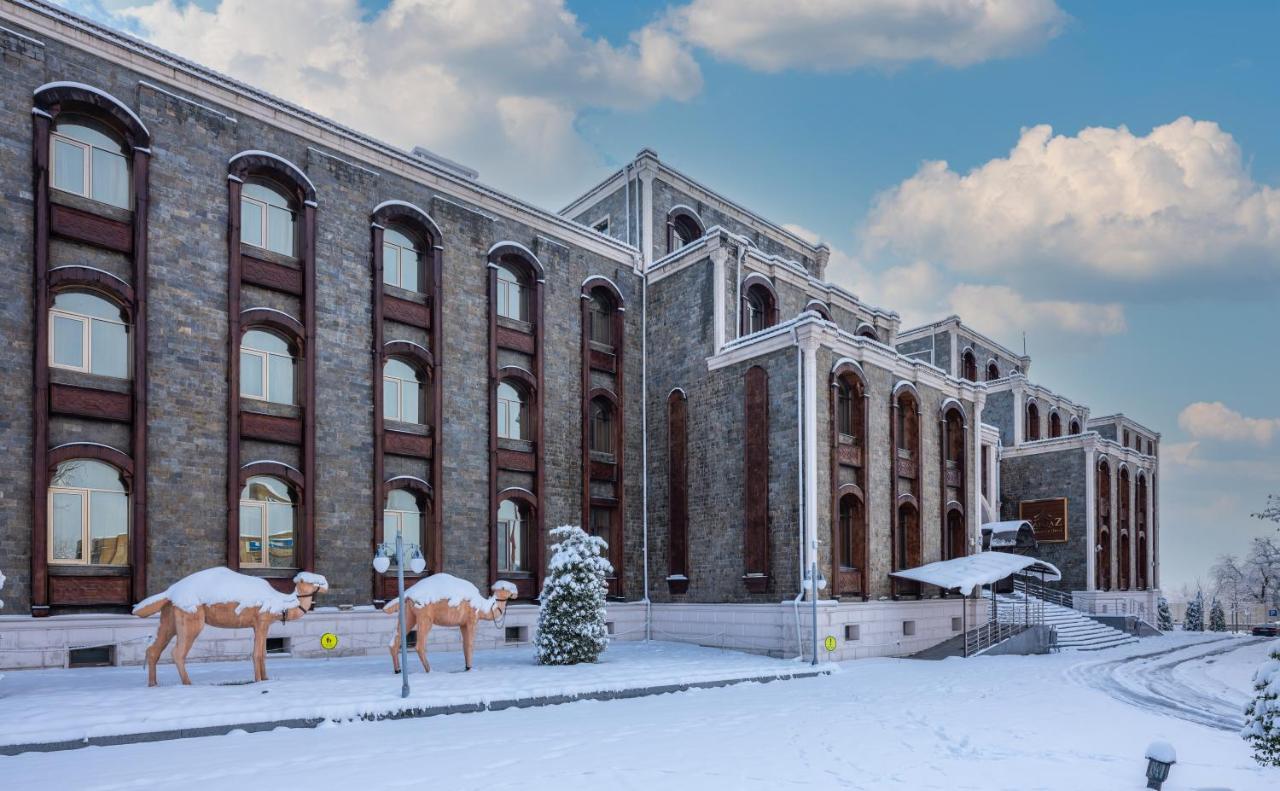 Qafqaz Karvansaray Hotel Gabala Ngoại thất bức ảnh