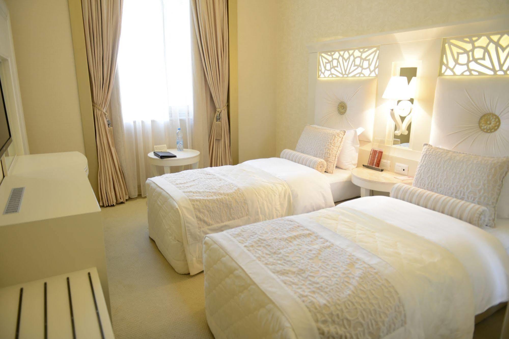Qafqaz Karvansaray Hotel Gabala Ngoại thất bức ảnh